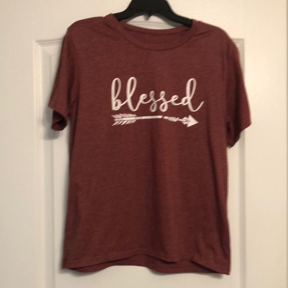 Tops - Graphic Tshirt